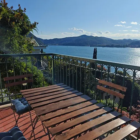 Διαμέρισμα Botanic Garden Blevio